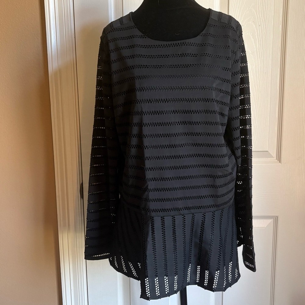 BANANA REPUBLIC Eyelet Blouse
